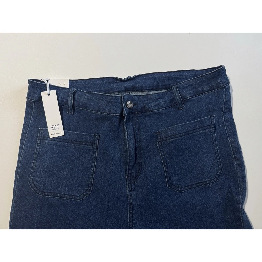 KDF Women'sFront Patch Pocket Jeans Size 18 stretch‎ medium wash bell bottom